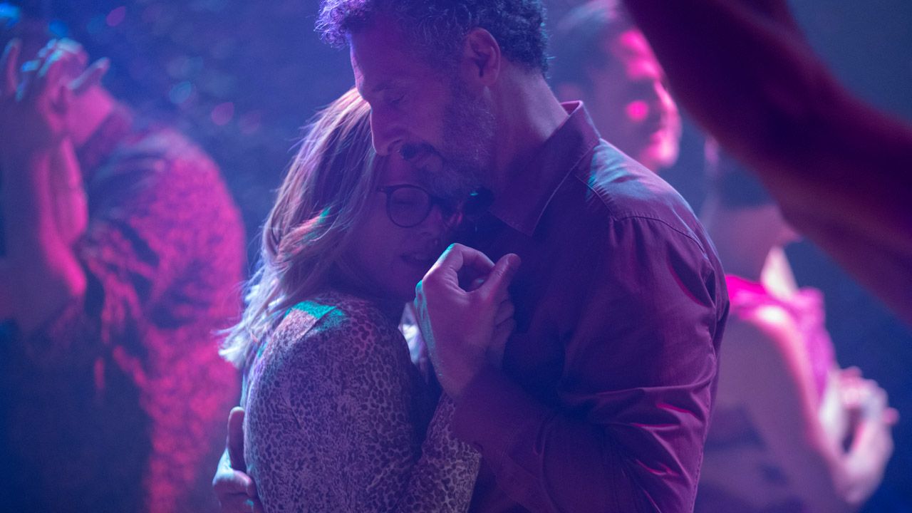 Gloria Bell, Sebastián Lelio rifà se stesso trovando una inedita vena sognante