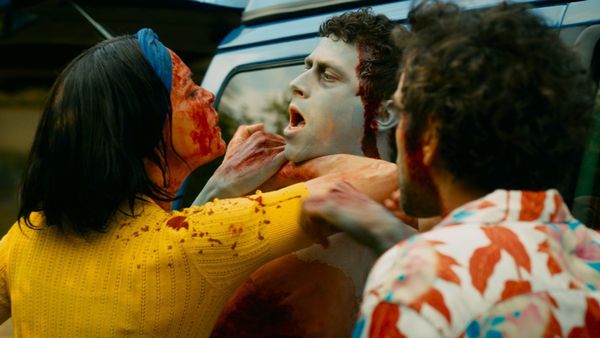 Speciale Halloween | Cut! Zombi contro zombi, l’atto di amore di Hazanavicius per la serie Z