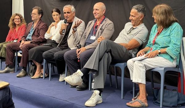Venezia 82, Leonardo Di Costanzo e il cast presentano Elisa: “la possibilità di indulgenza”