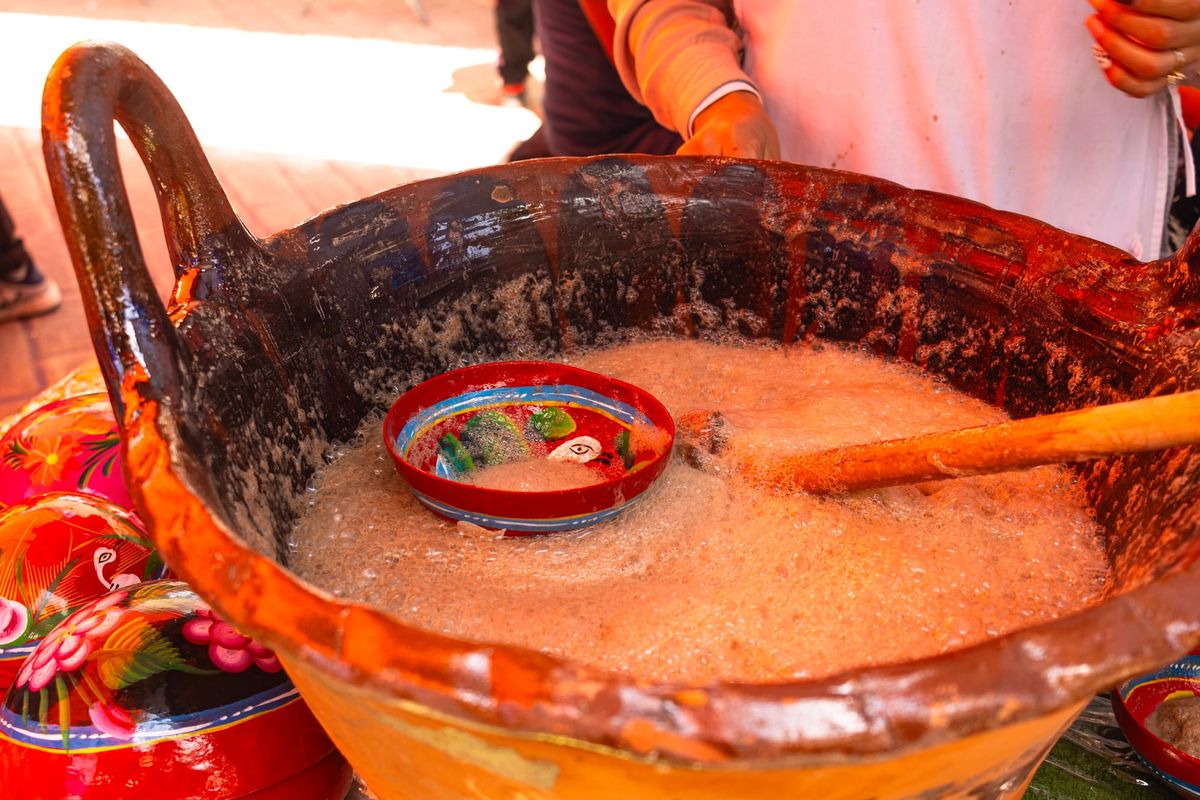 Crónica de una escéptica con sed de cacao: en busca de la espuma sagrada en un mar de mercancía china