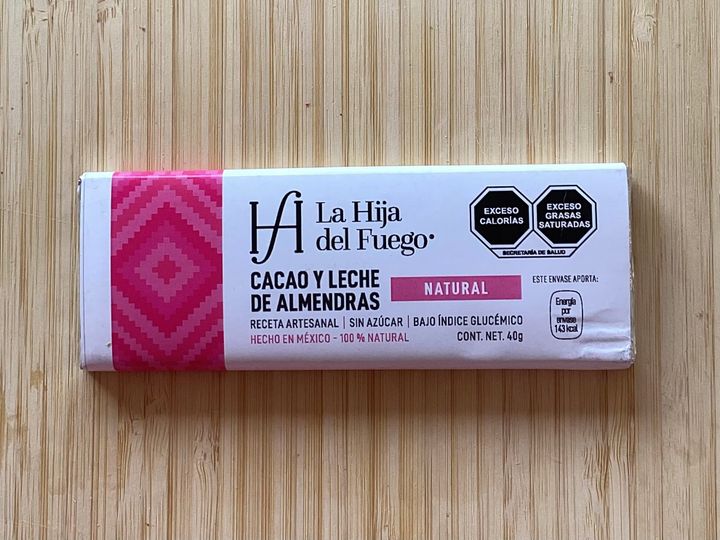 Cacao y leche de almendras 70% - La Hija del Fuego