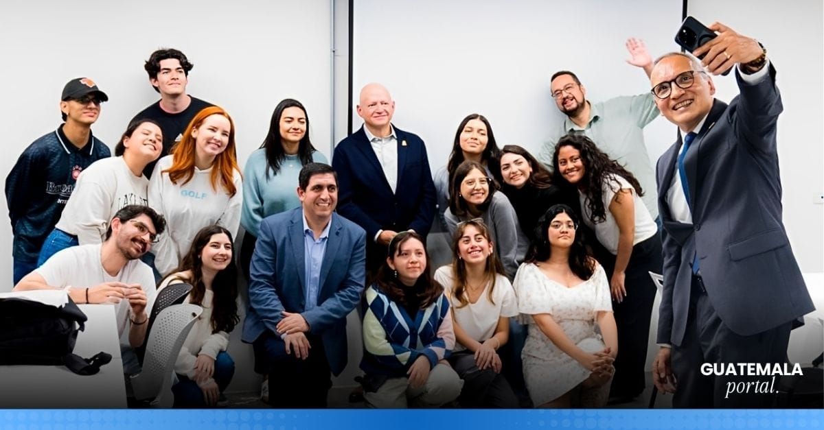 UVG Bridge Business School Bets on AI and Analytics in New Academic Programs