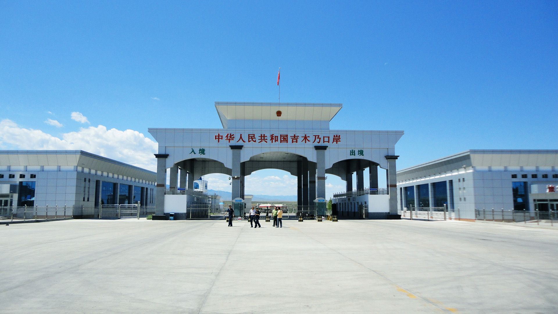 Китайская граница будет закрыта на один день - 22 июня