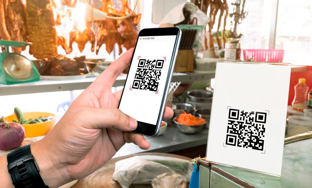 Оборот платежей по QR-коду в КР за год достиг почти 300 млн сомов