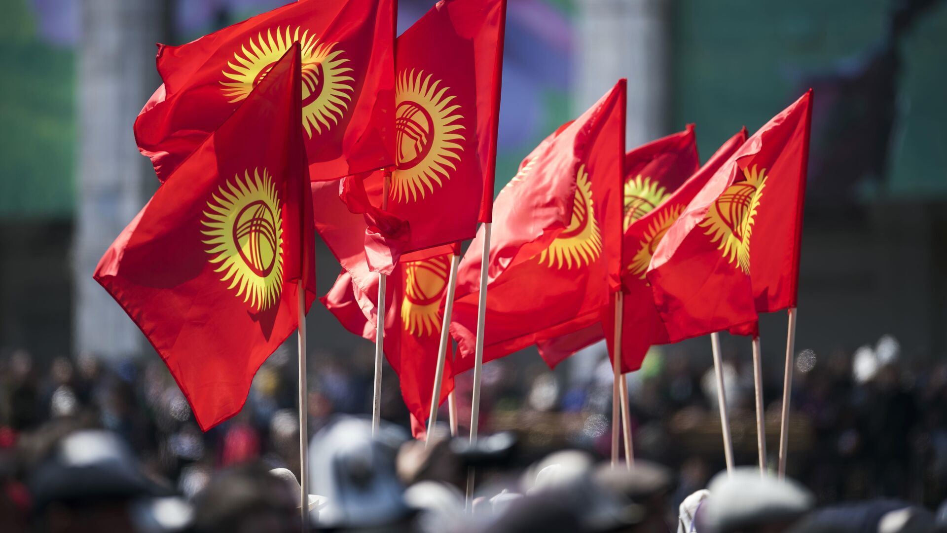 Закупка спецтехники, строительство ГЭС и аэродромов – какие еще успехи подчеркнул президент в День независимости