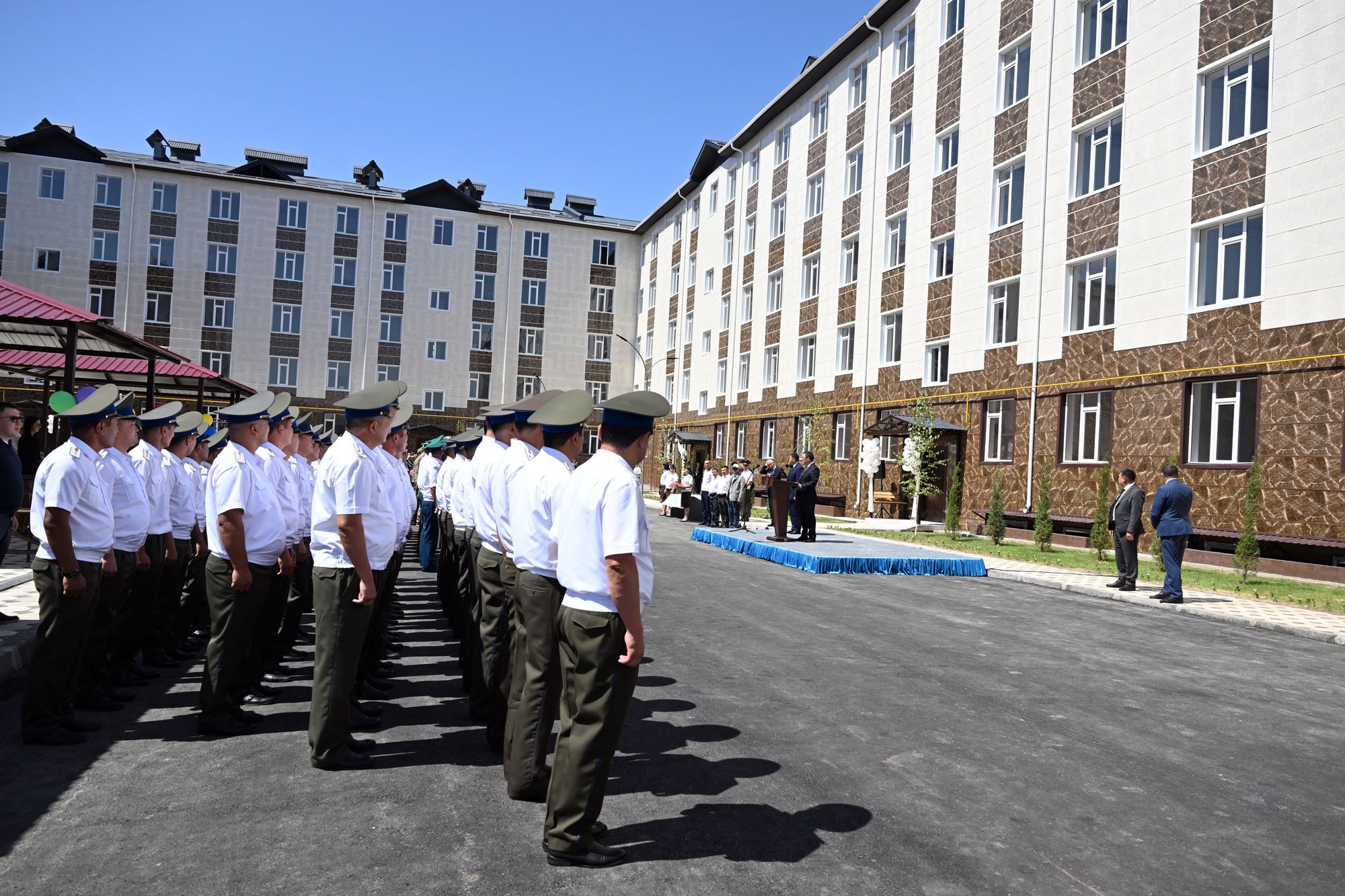 В Джалал-Абаде построили жилой комплекс для сотрудников ГКНБ на 540 млн сомов