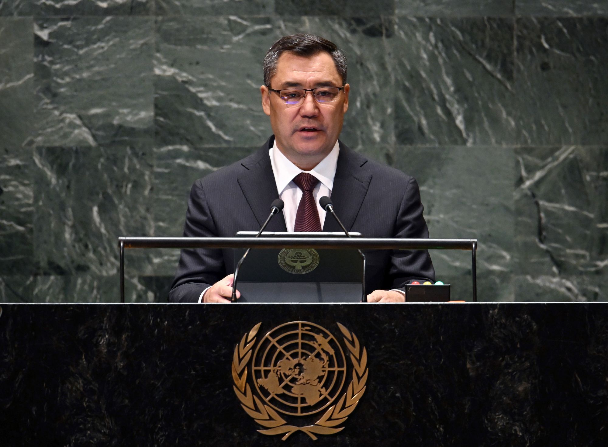 Садыр Жапаров призвал срочно создать фонд по возмещению странам ущерба от изменения климата