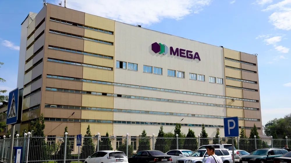 Госбанк развития увеличил уставной капитал до 16.5 млрд сомов — для покупки Mega
