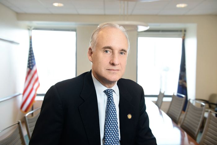 Частники будут инвестировать в энергетику, если будет получать от этого выгоду - глава отдела энергетики Нью-Йорка