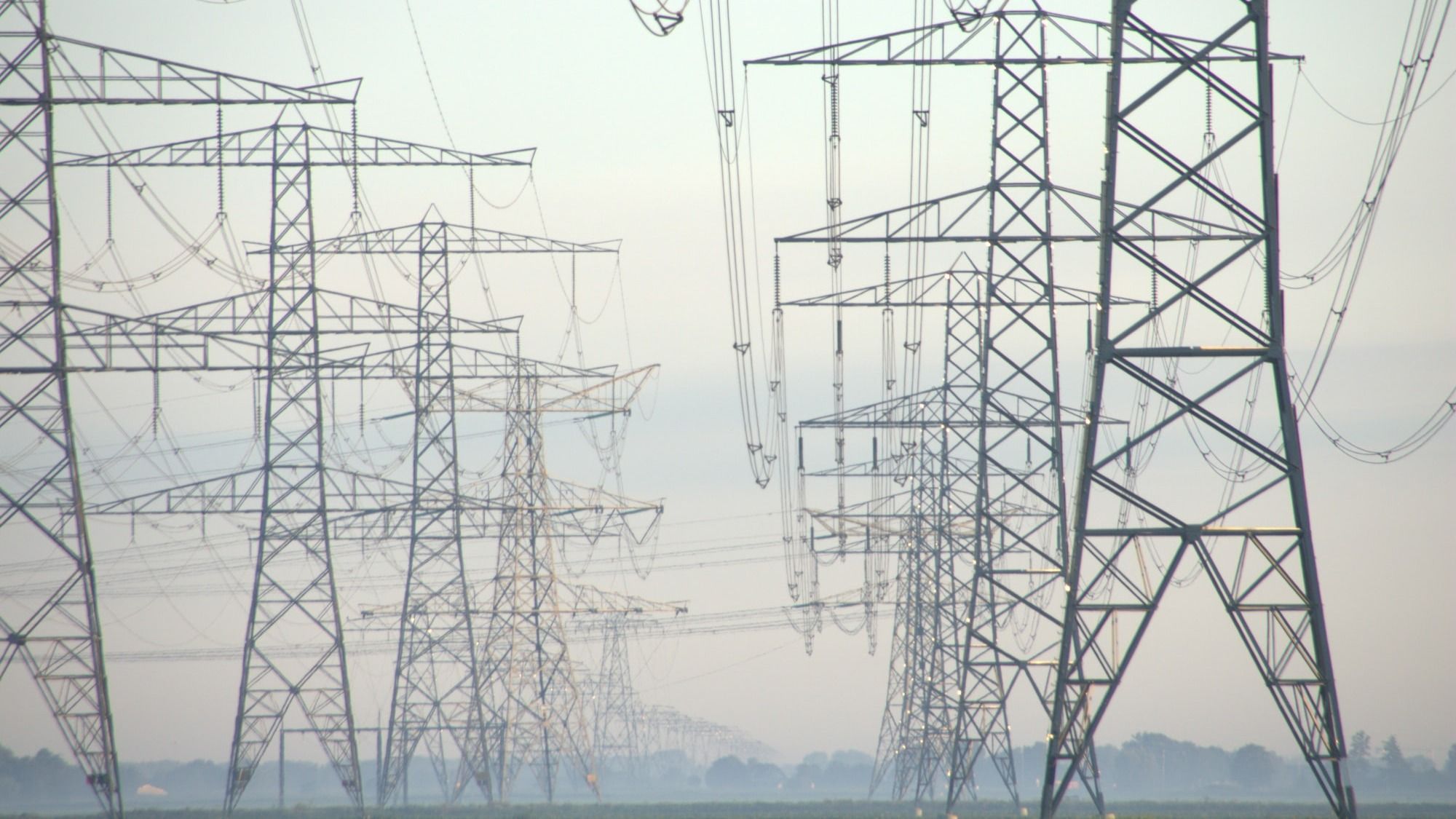 Россия забрасывает в Центральную Азию сети - электрические