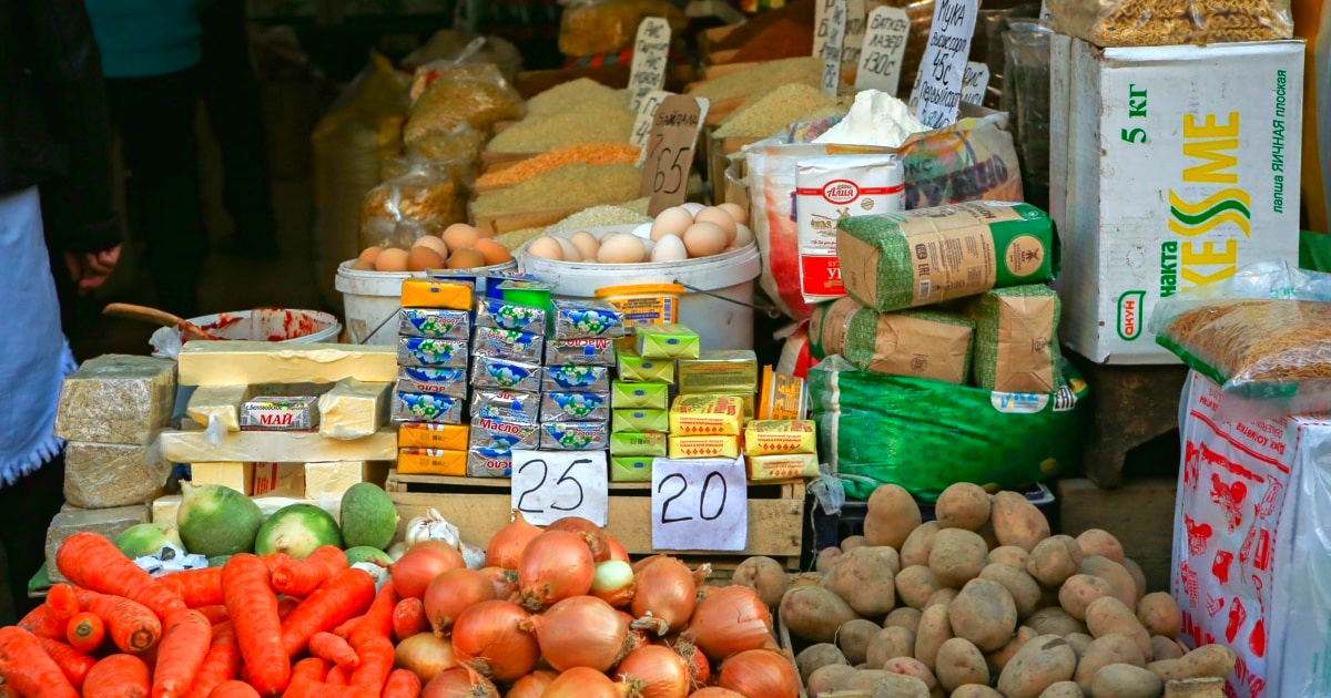 Все больше кыргызстанцев ожидают роста цен в ближайшем будущем – исследование