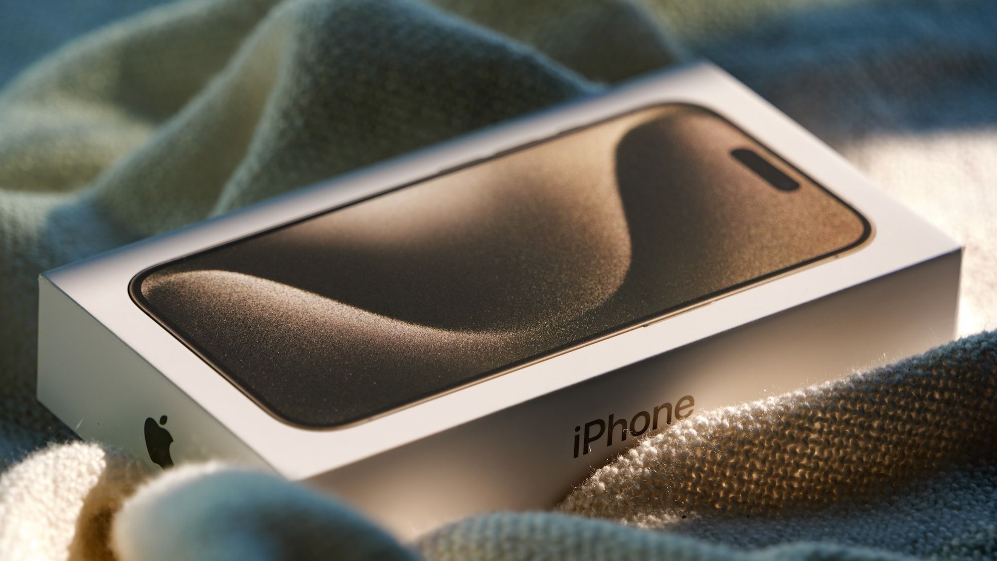 Индекс iPhone 2023 - сколько дней нужно работать на новый яблочный смартфон в КР?