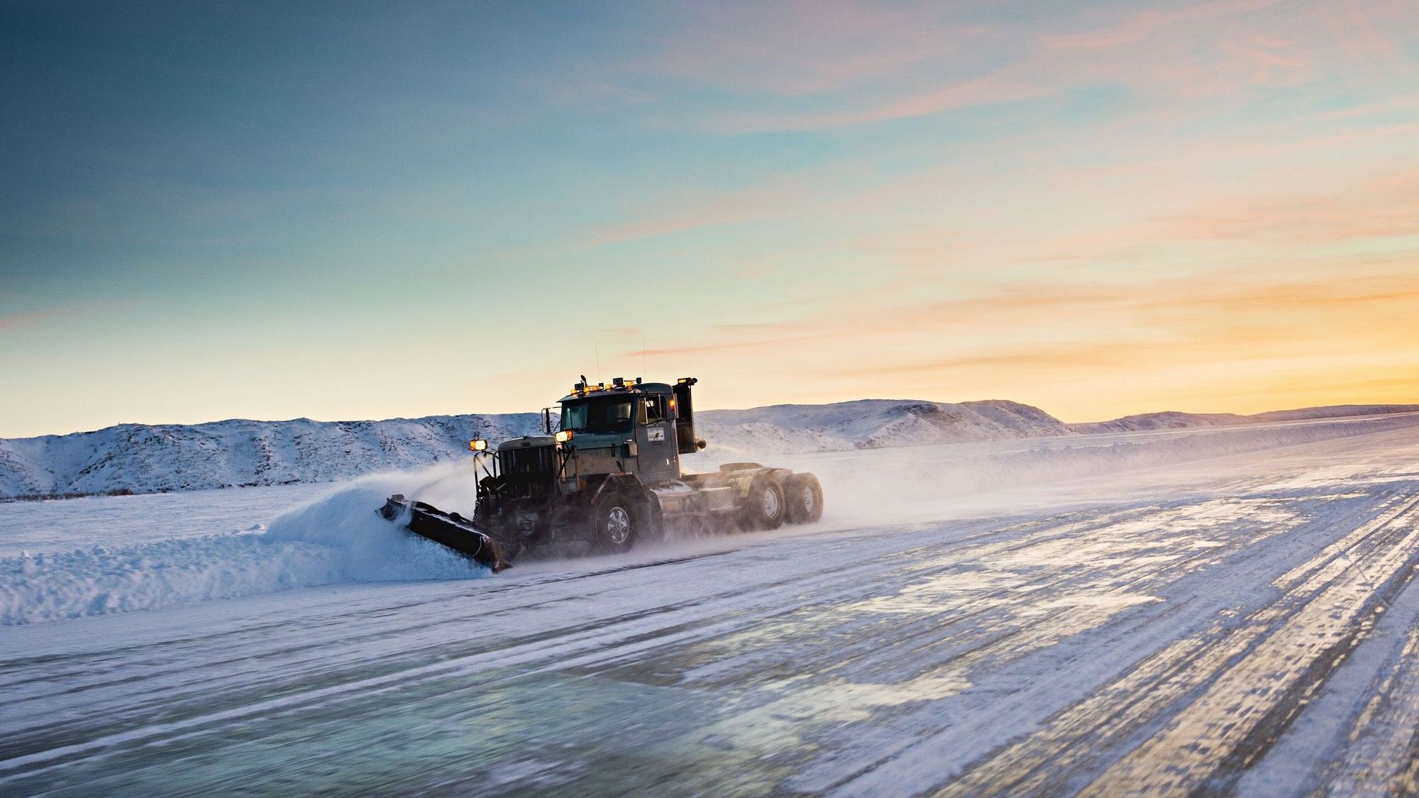 В текущем году на зимнее содержание автодорог предусмотрено 335 млн сомов