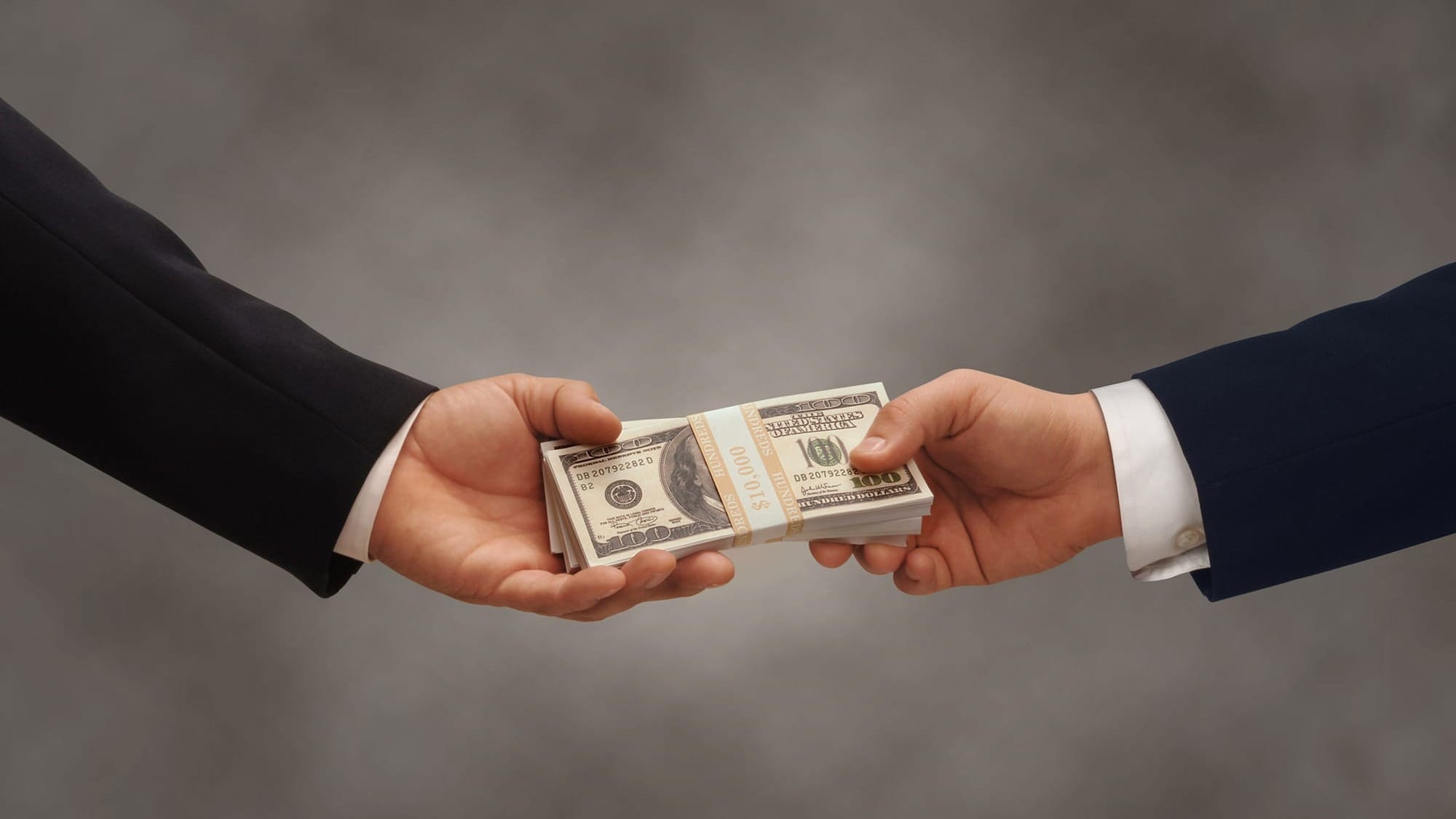 Госфинразведка наложила 18 штрафов на платежную организацию за отмывание доходов