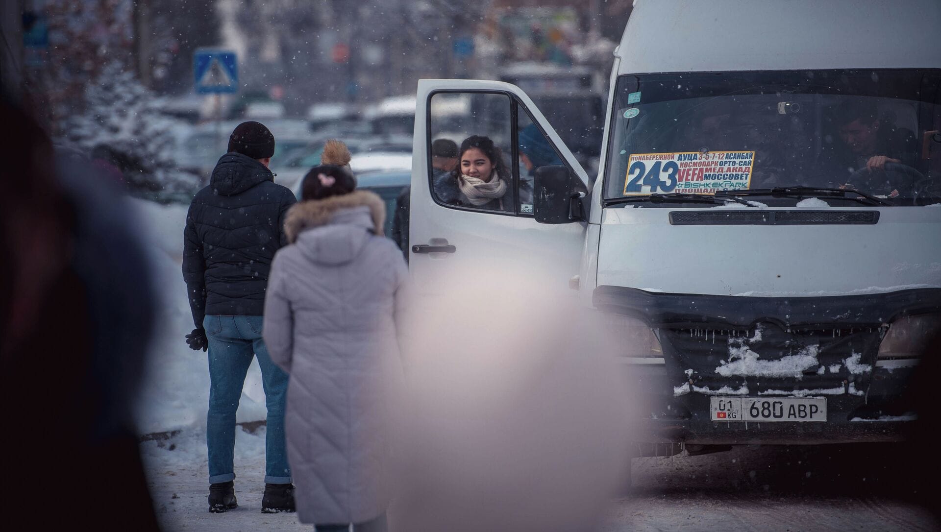Мэрия расторгнет договор с фирмами-перевозчиками, если они не обеспечат выход маршруток на линии