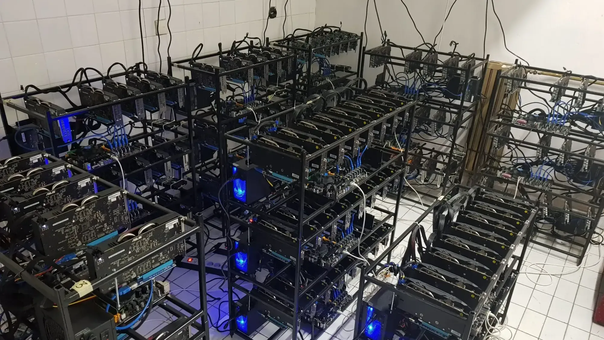 Майнеры-нелегалы нанесли Узбекистану ущерб на $4.7 млн