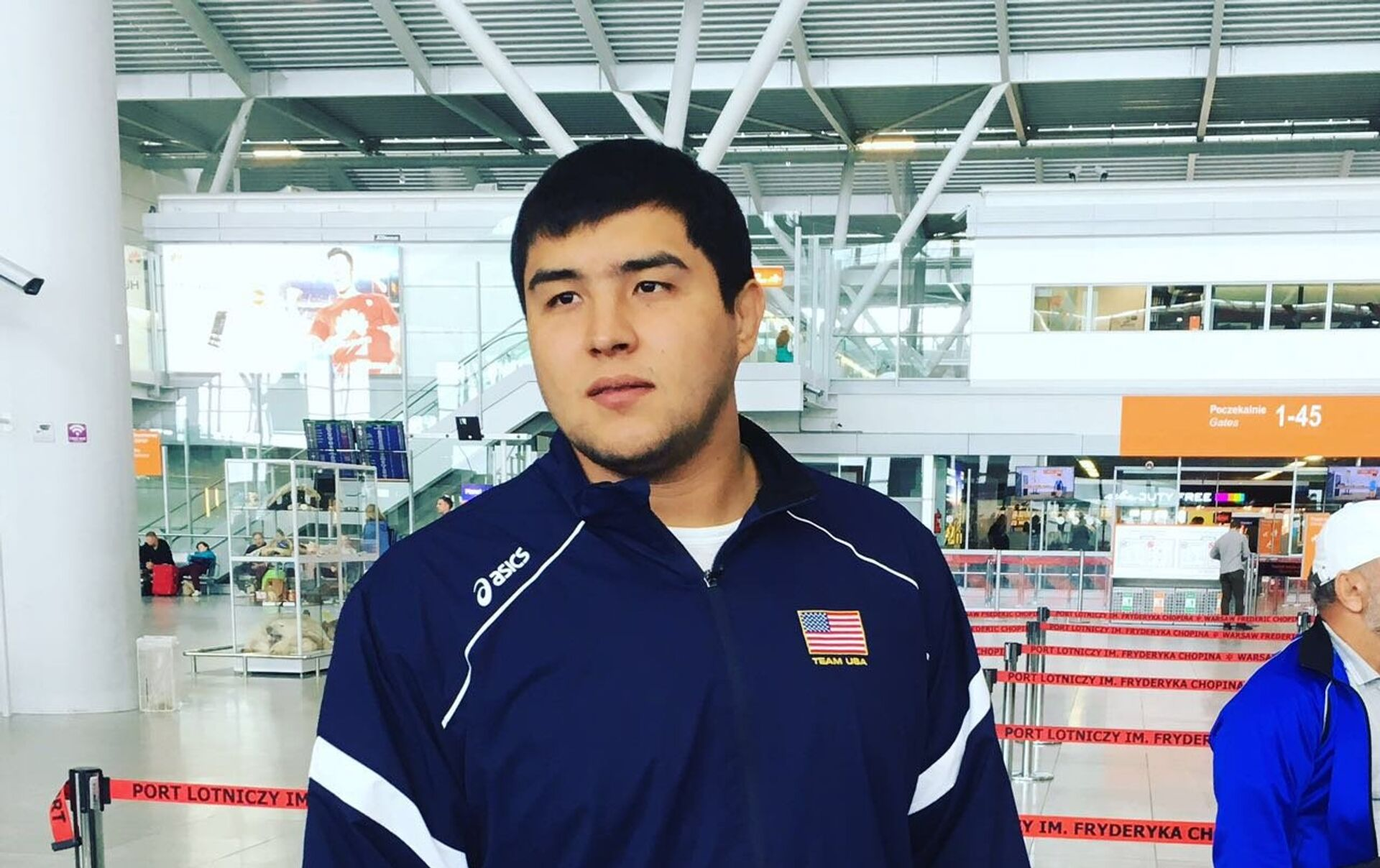 Помощник директора ЦУМа Мурат Рамонов отпущен из СИЗО