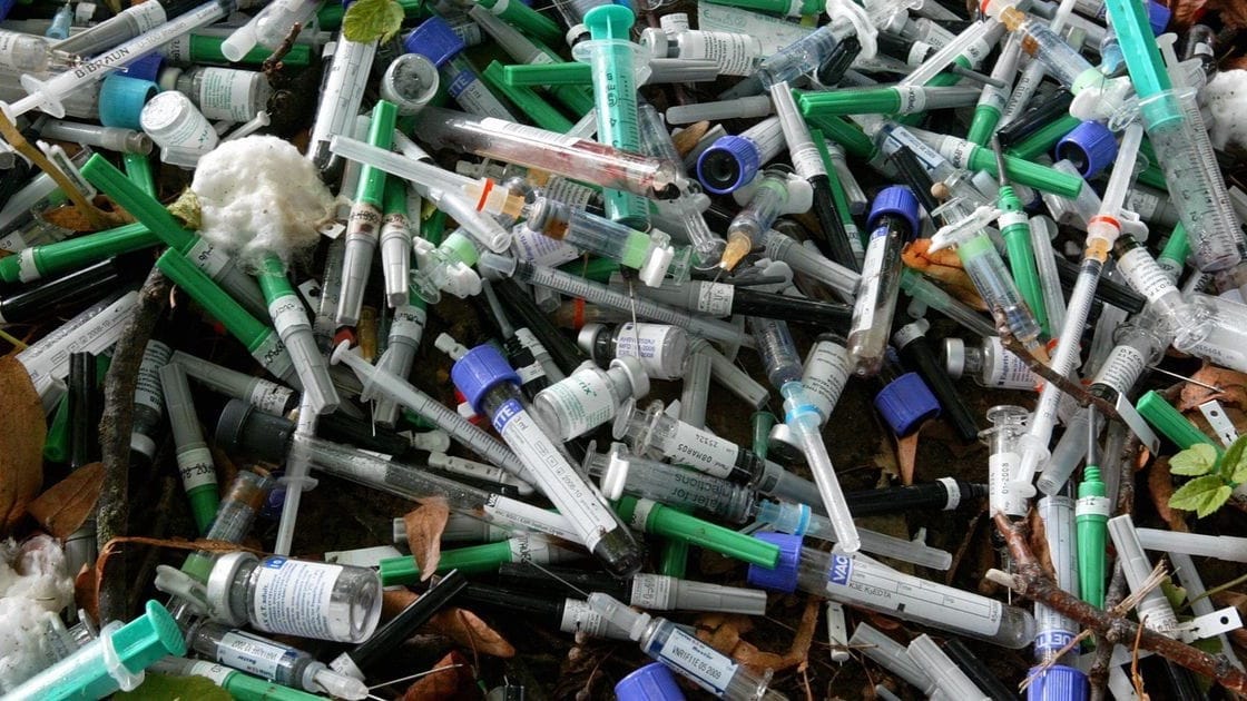 В ноябре-декабре 2023 года Минздрав оштрафовал частные клиники на 1.5 млн сомов