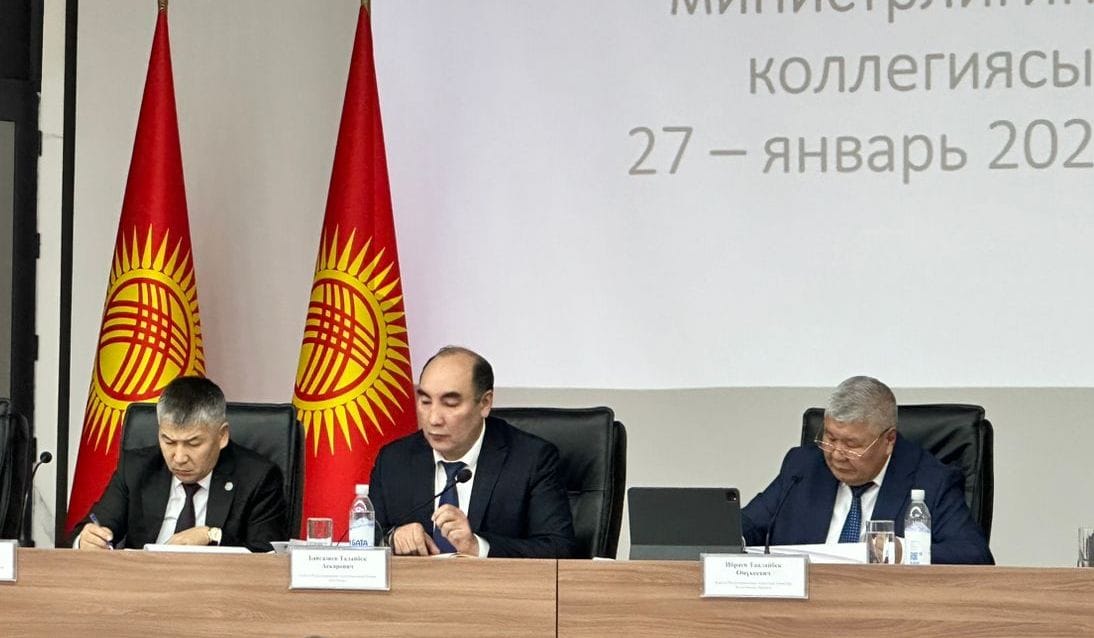 К концу зимы в Токтогульском водохранилище должно остаться около 7.9 млрд кубометров воды – замминистра энергетики