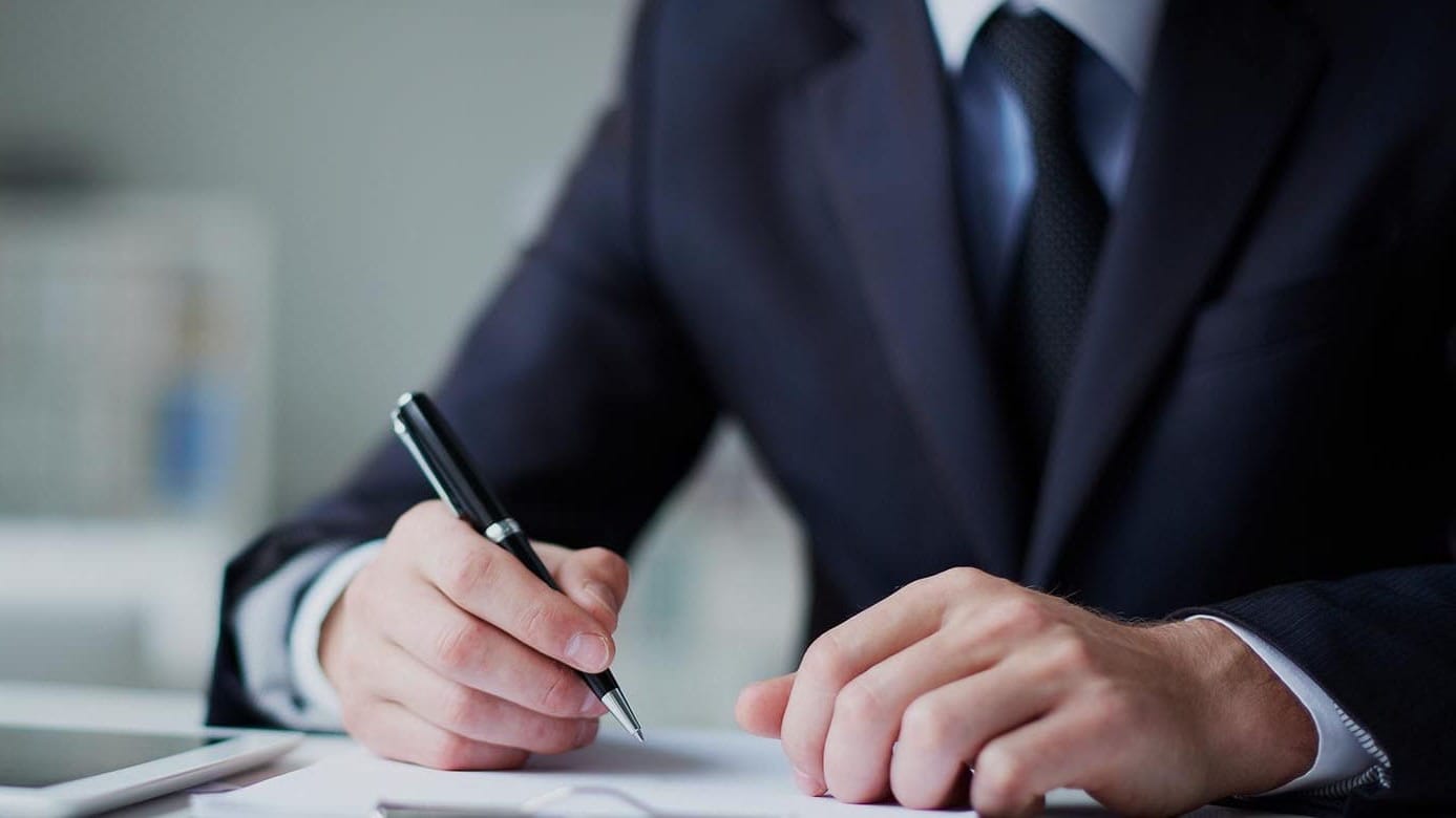 Нацбанк выдал две лицензии компании "УанВижин"