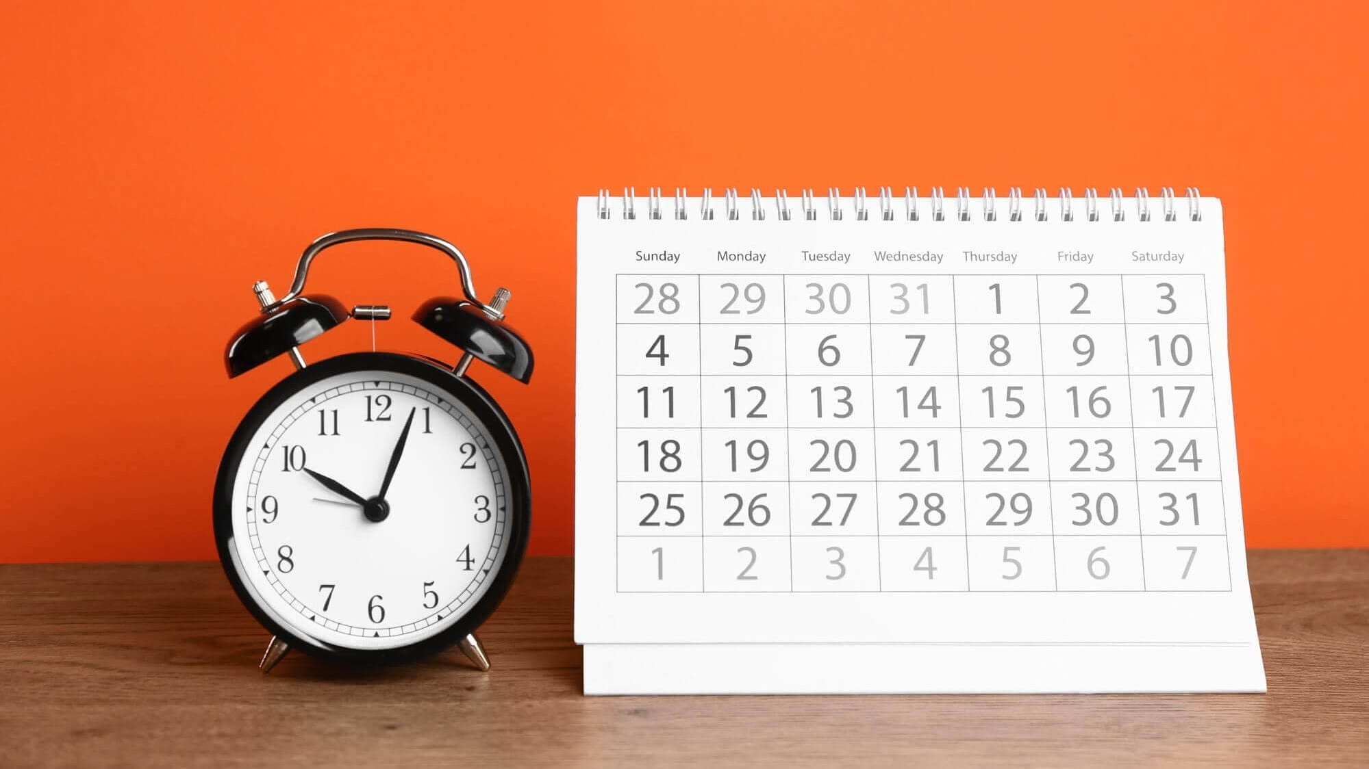 Завтра у кыргызстанцев рабочая суббота, а через неделю дополнительный выходной