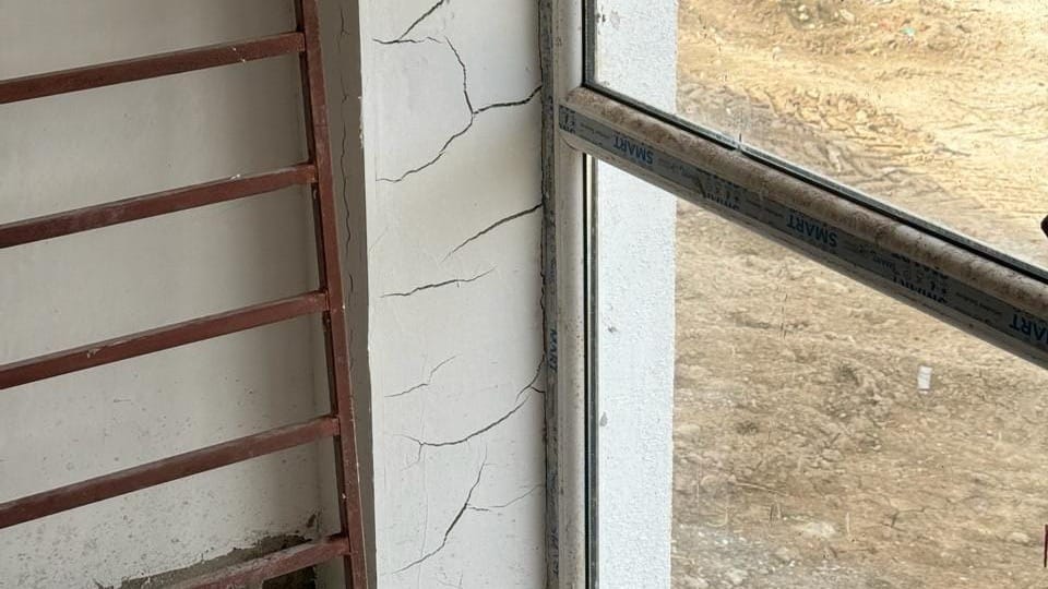 Госстрой выявил нарушения при строительстве школы в Таласской области – ФОТО