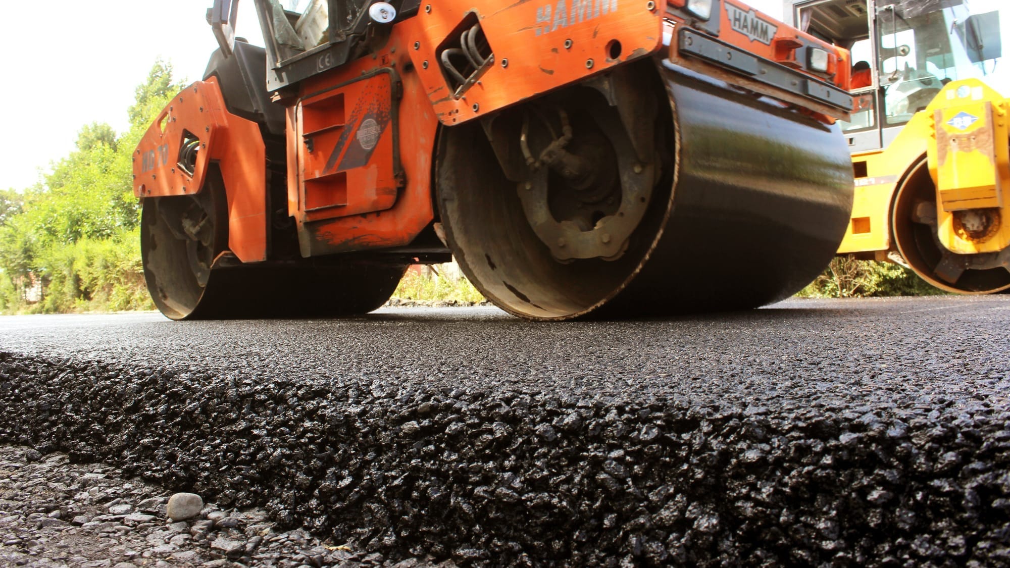 В Кербене заасфальтируют дорогу к Уч-Курганской ГЭС