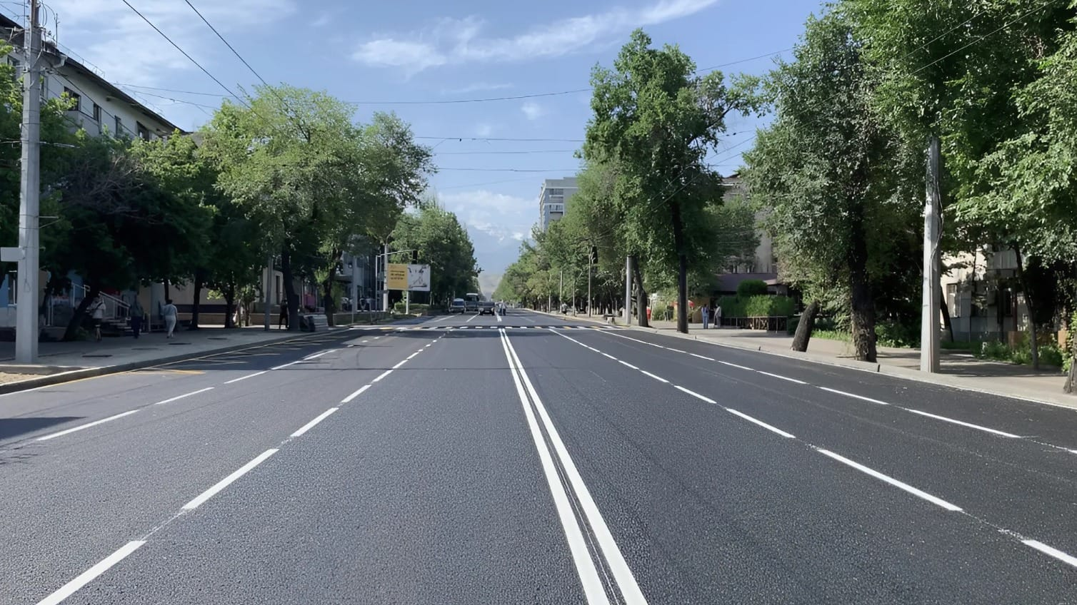 Улица Байтик Баатыра/Абдрахманова в Бишкеке полностью отремонтирована и открыта для проезда