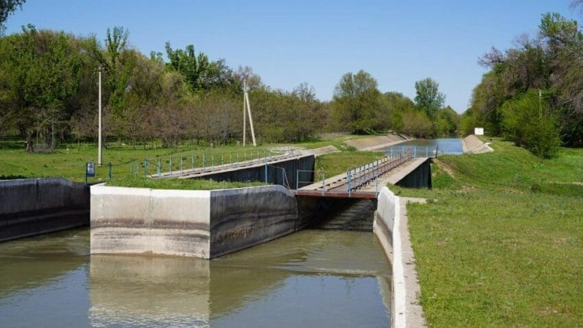 Служба водных ресурсов КР обновила 23 насосных агрегата по стране