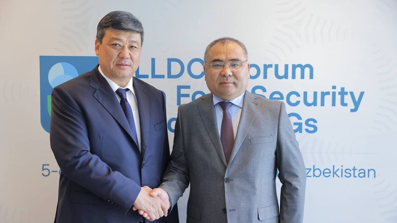 Кыргызстан и Узбекистан создали рабочую группу для увеличения товарооборота до $2 млрд