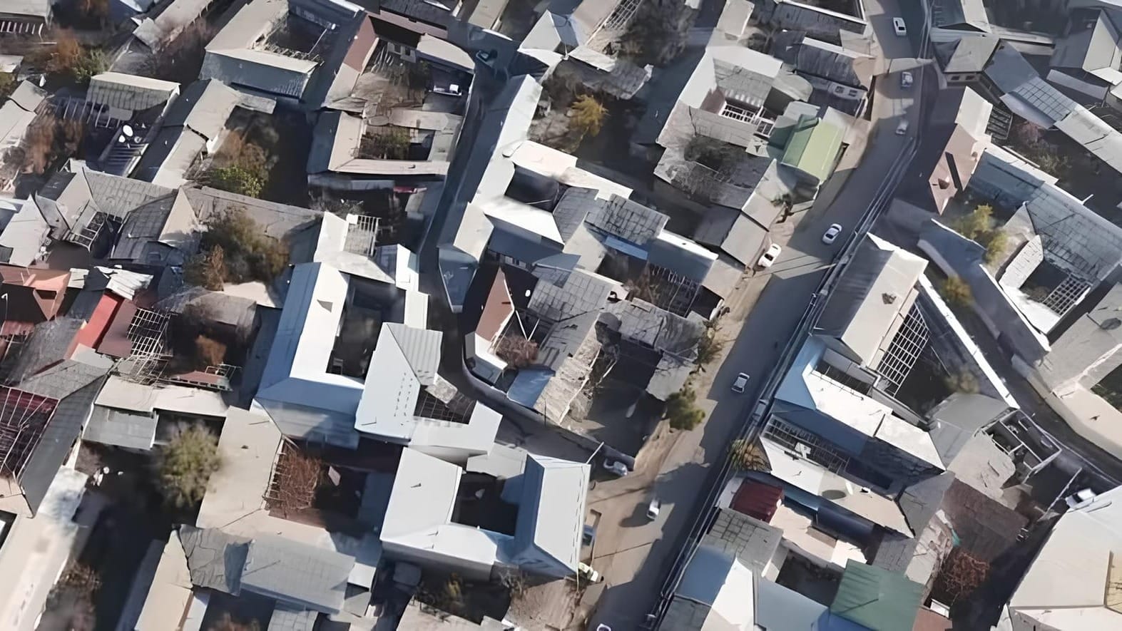 В Ошской области снесут 28 домов для расширения части трассы Бишкек – Ош