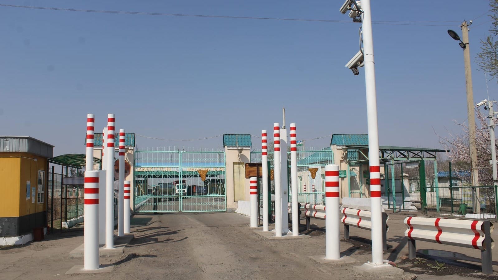 На КПП «Кызыл-Кия» в конце ноября запустят систему электронной очереди