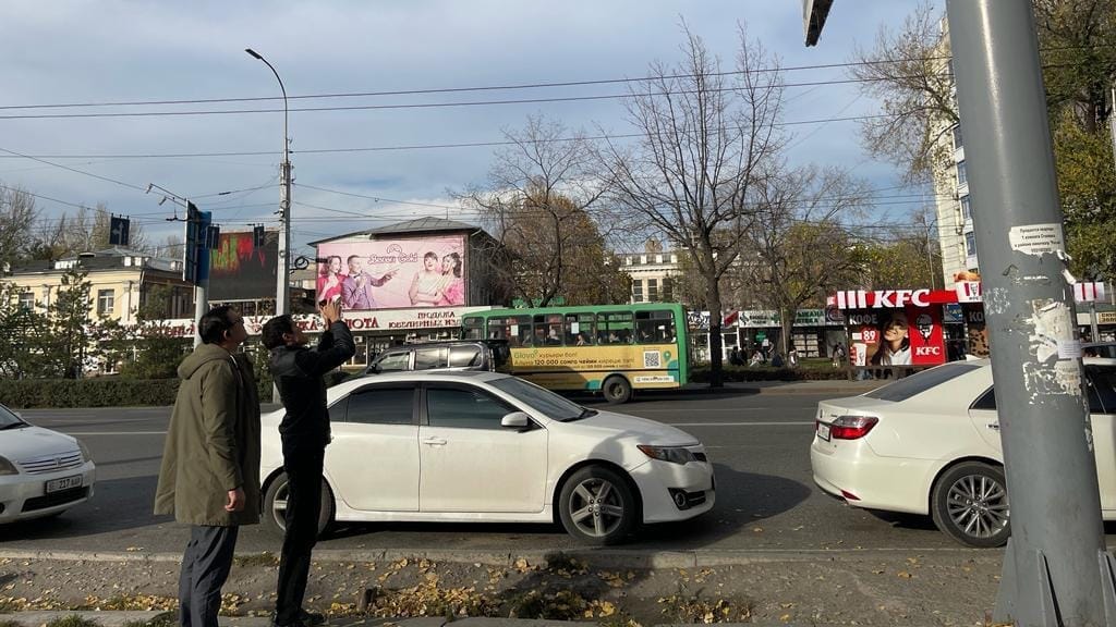 Нарушение закона о рекламе обошлось предпринимателям Бишкека в 120.5 тысячи сомов