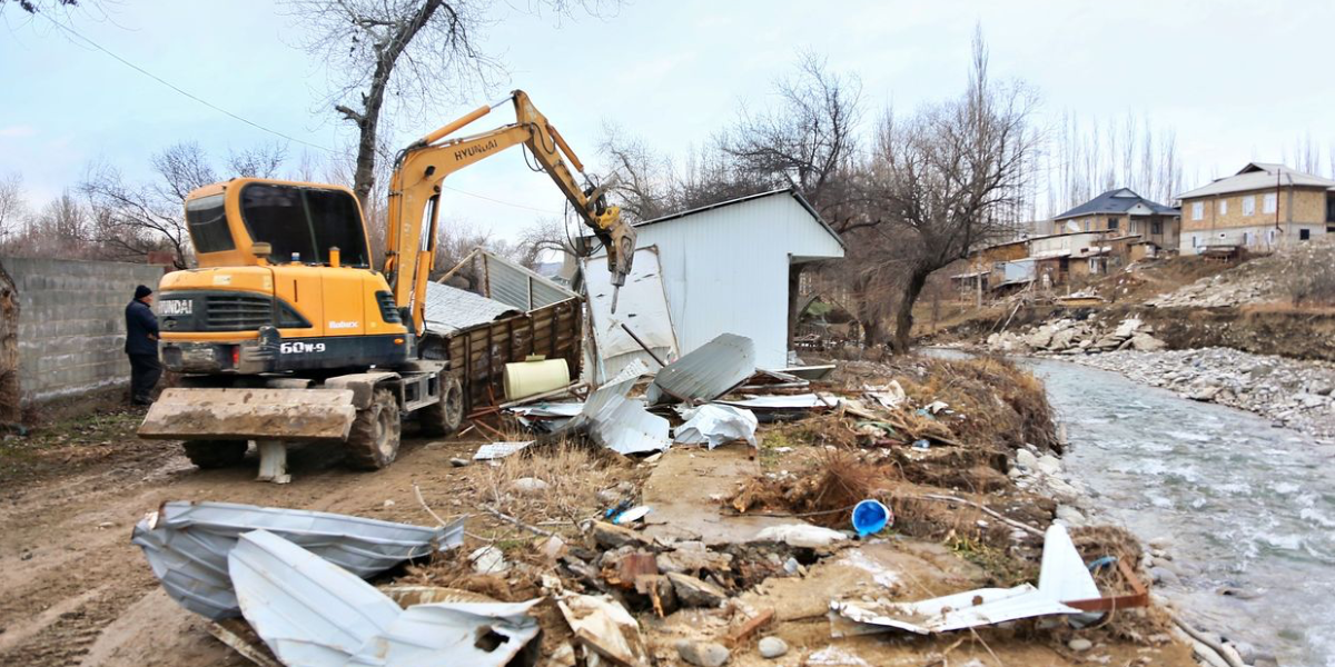 В Бишкеке в 2024 году демонтировали более 7 тысяч объектов