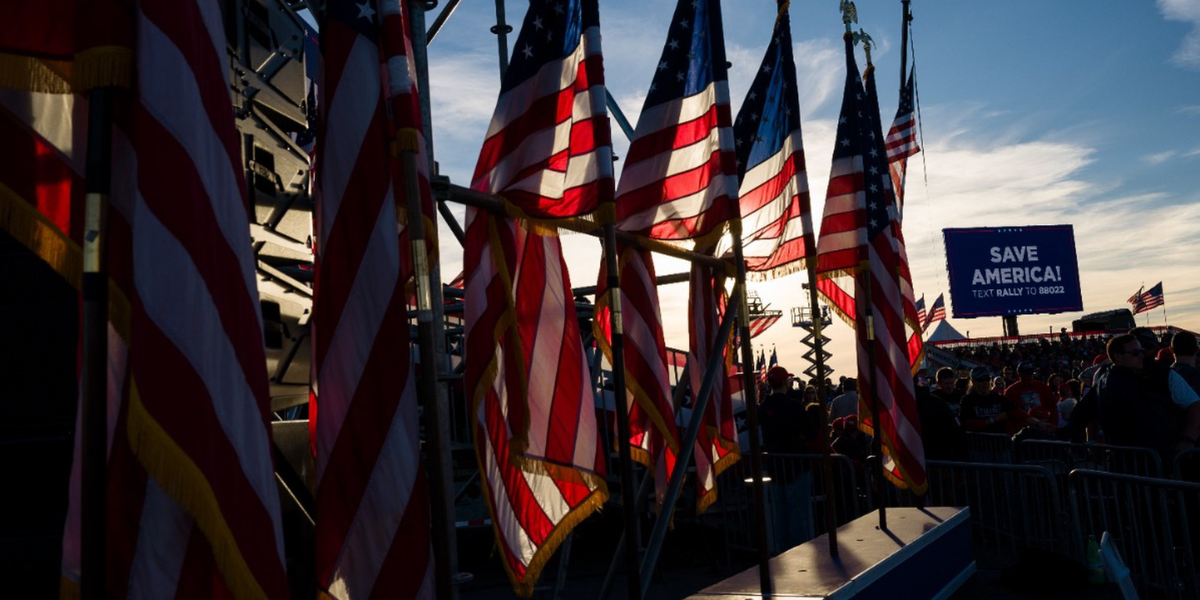 США ужесточает миграционный контроль: рекомендации МИД Кыргызстана