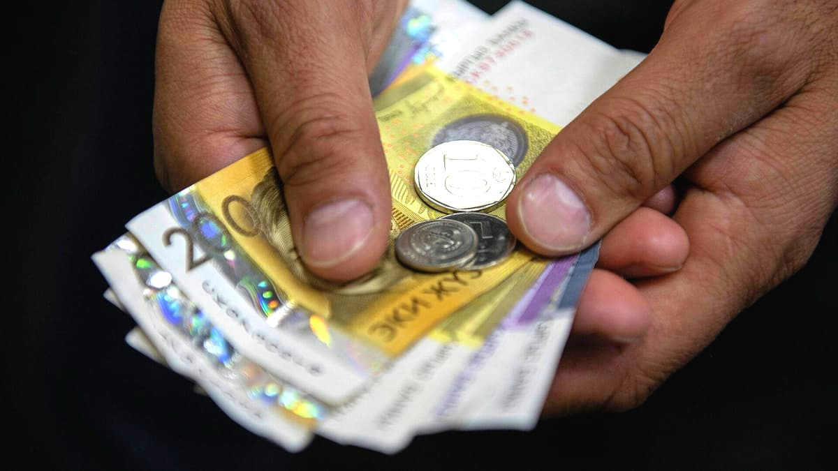 В Кыргызстане более 55 тысяч семей оплачивают электроэнергию по льготному тарифу