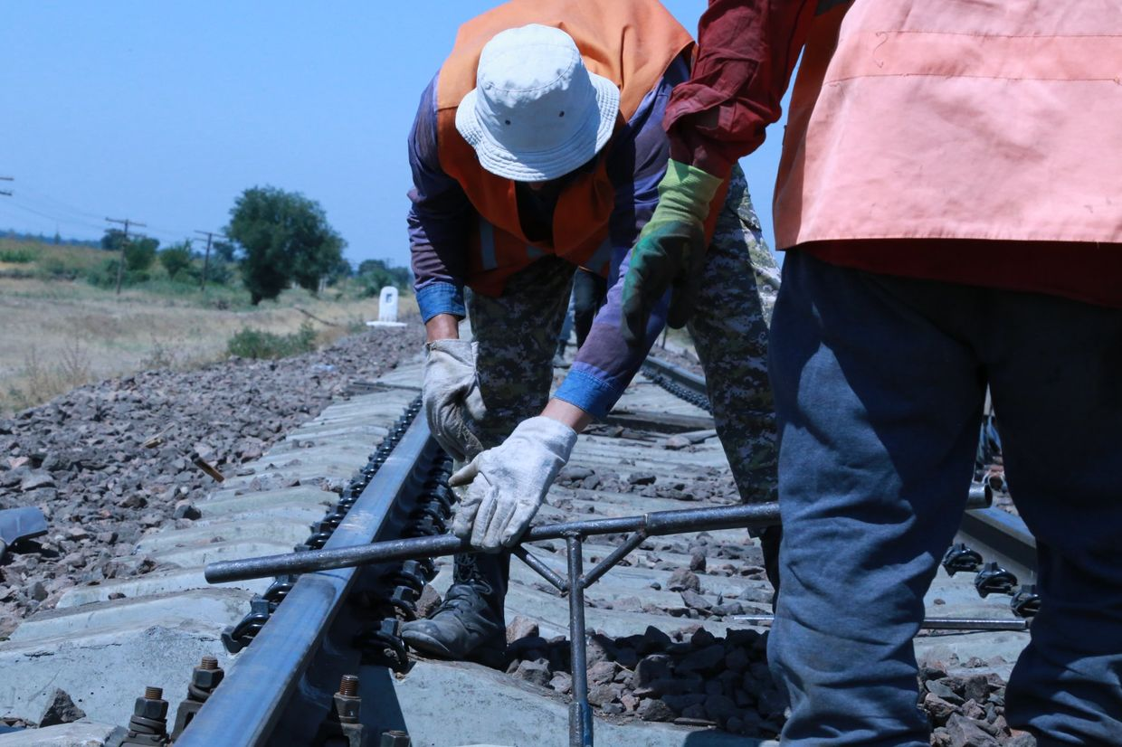 Кыргызстан и Китай обсудили строительство железной дороги КНР – КР – РУз