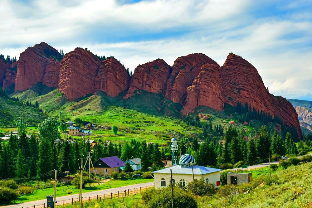 Кыргызстан признан одним из лучших туристических направлений СНГ по версии Russian Traveler Awards