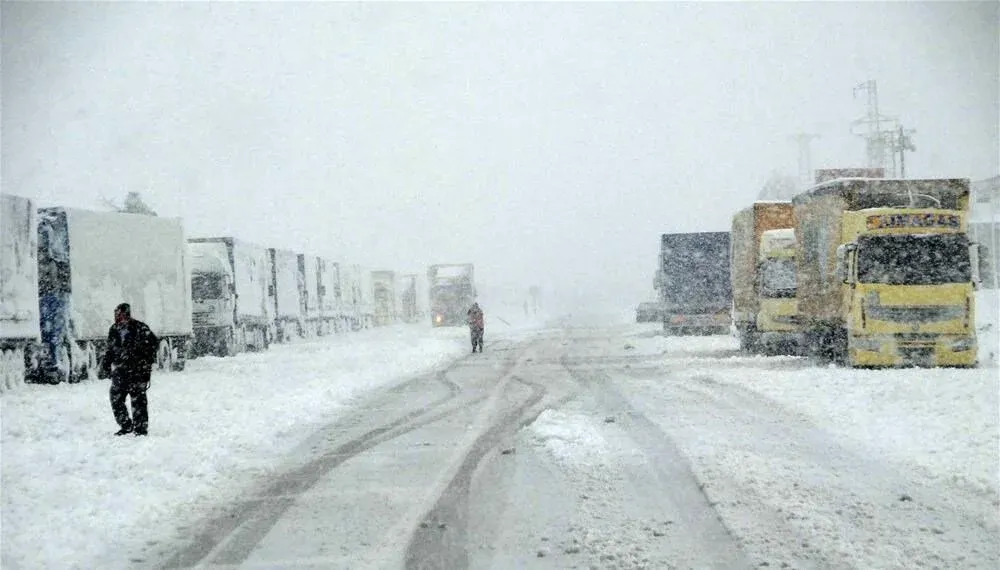 На посту «Сосновка» сняты ограничения для грузового транспорта