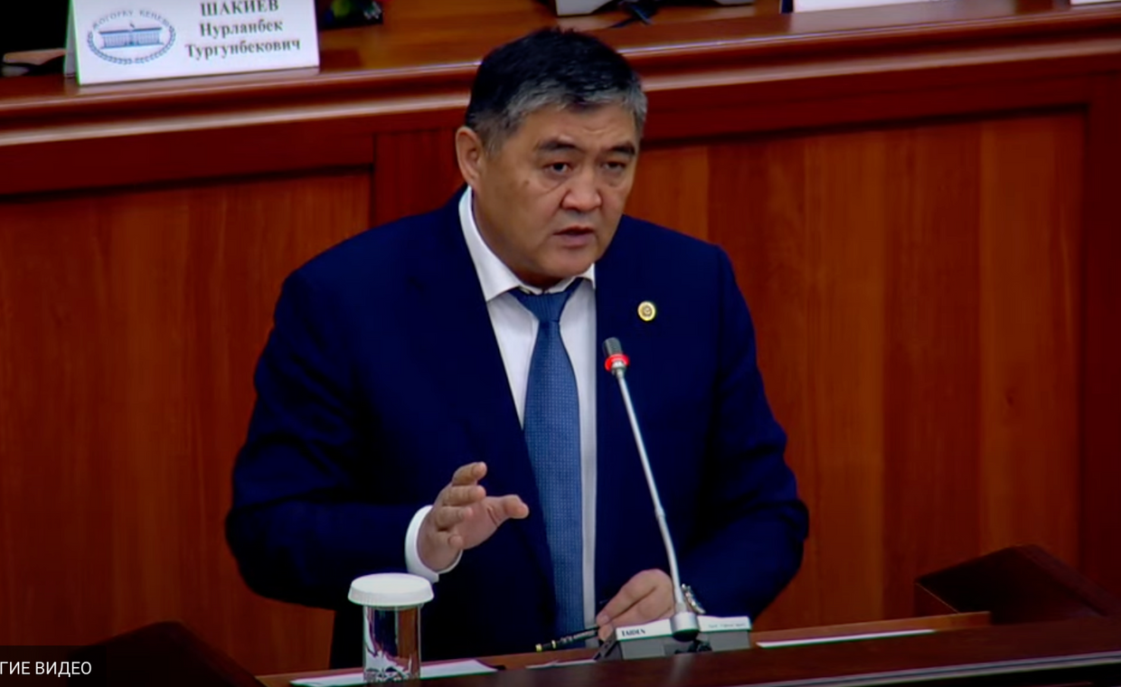 Ущерб от коррупции в Налоговой службе превысил 3.2 млрд сомов – Ташиев