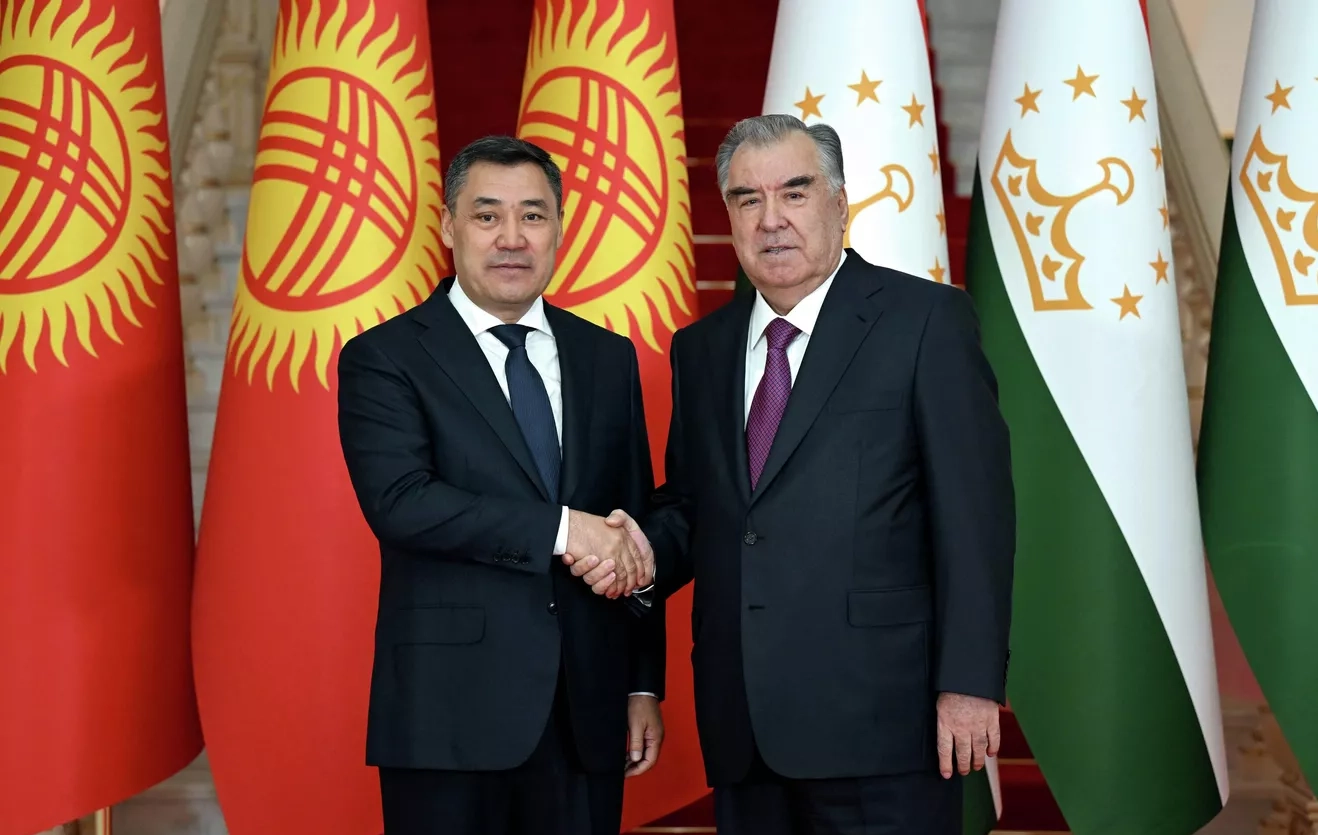 Эмомали Рахмон 12-13 марта посетит Кыргызстан с госвизитом: движение в Бишкеке ограничат