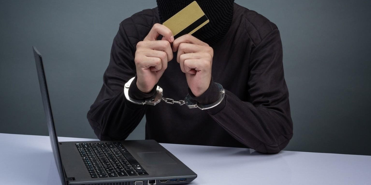 Каждая восьмая жалоба в Нацбанк КР за 2024 год касалась мошенничества