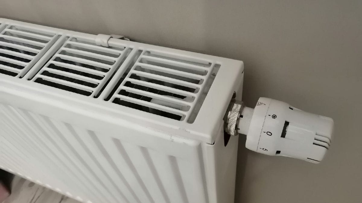 Жители столичного микрорайона Учкун временно остались без отопления