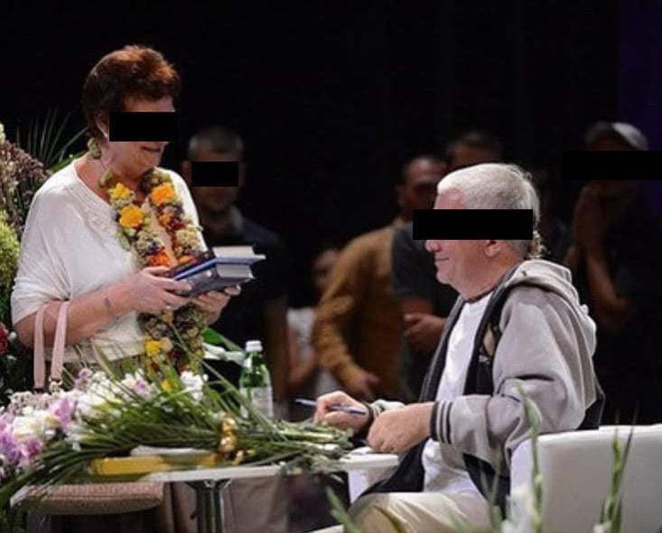 Кришнаиты маскировались под коммерческие курсы саморазвития в Бишкеке — их деятельность пресечена