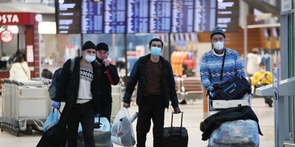 Россия ужесточает требования к иностранцам: что нужно знать гражданам КР