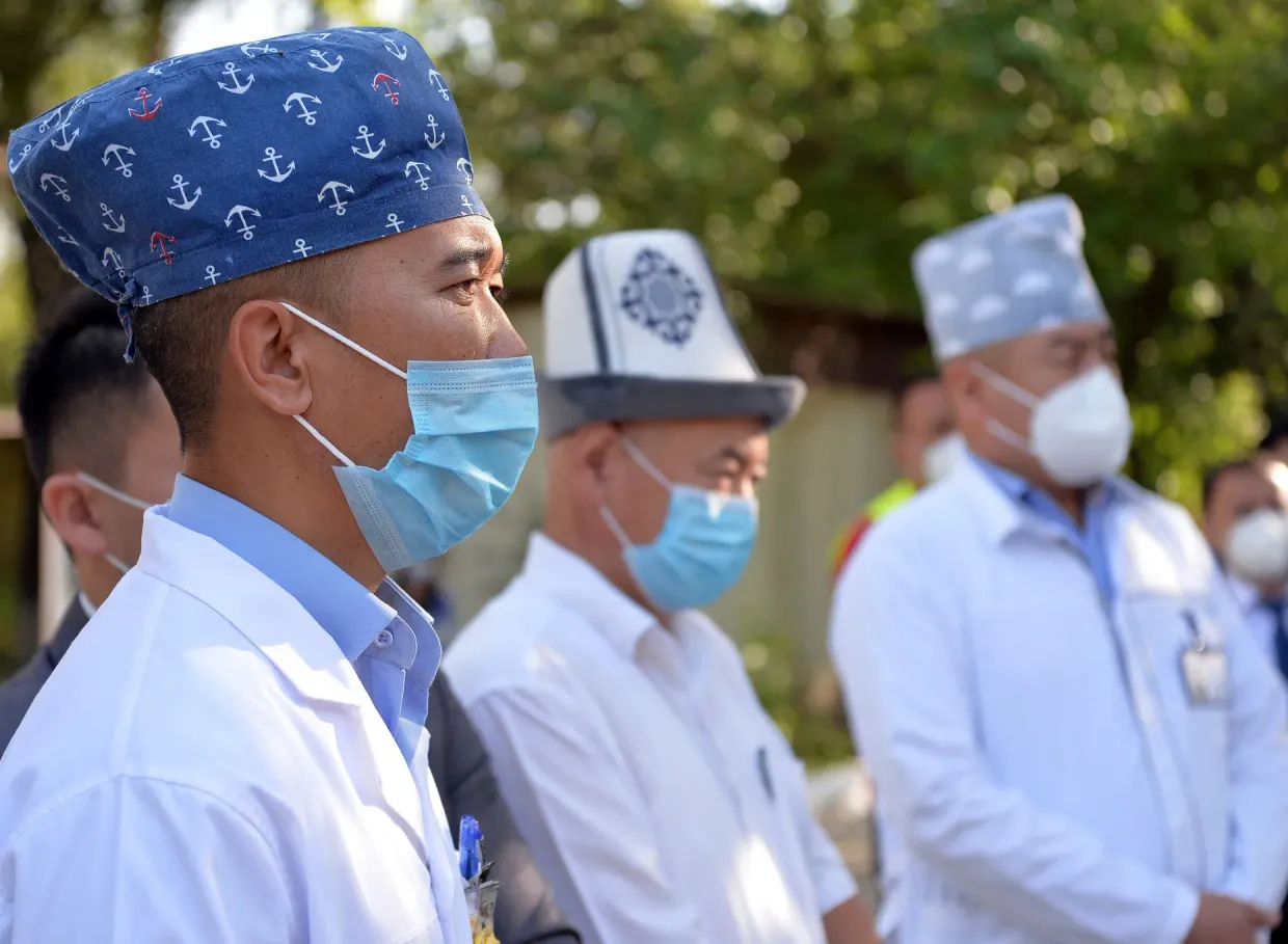 Руководителям госмедучреждений запретят совмещать работу в частных клиниках: законопроект одобрен ЖК во втором чтении