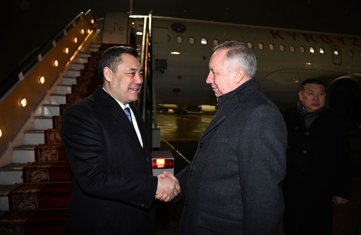 Главы государств СНГ подведут итоги 2024 года — Садыр Жапаров прибыл в Санкт-Петербург