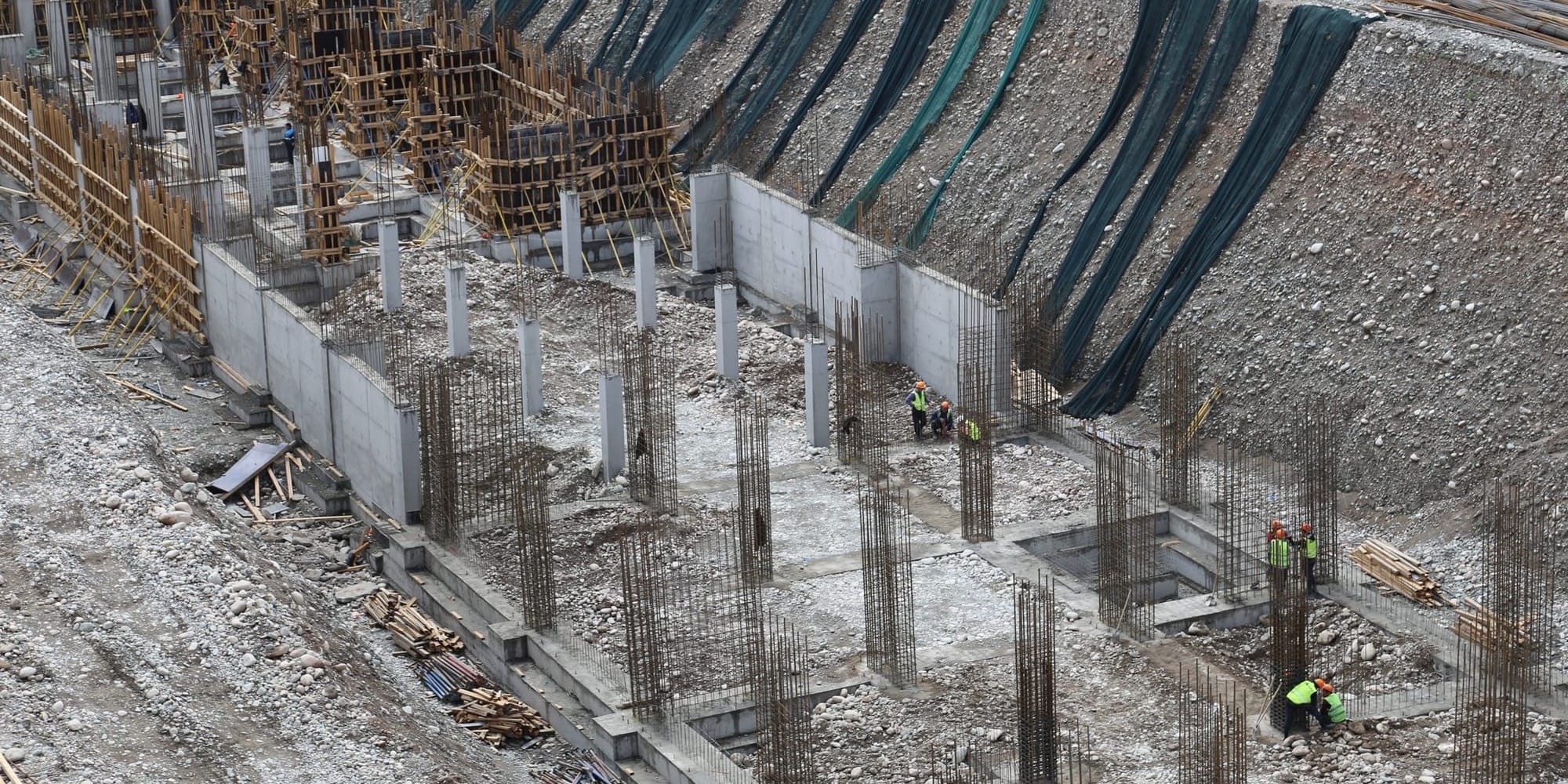 Кыргызстан намерен закрыть дефицит стройматериалов за счет импорта из Китая — Туманбаев