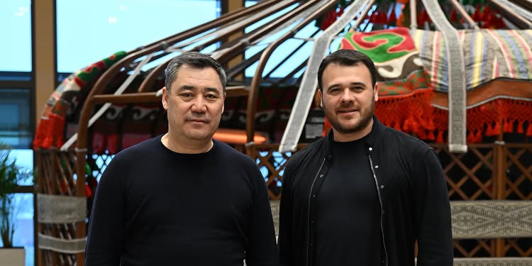 Эмин Агаларов не исключил участия в инвестпроектах КР после визита на Иссык-Куль и встречи с Садыром Жапаровым