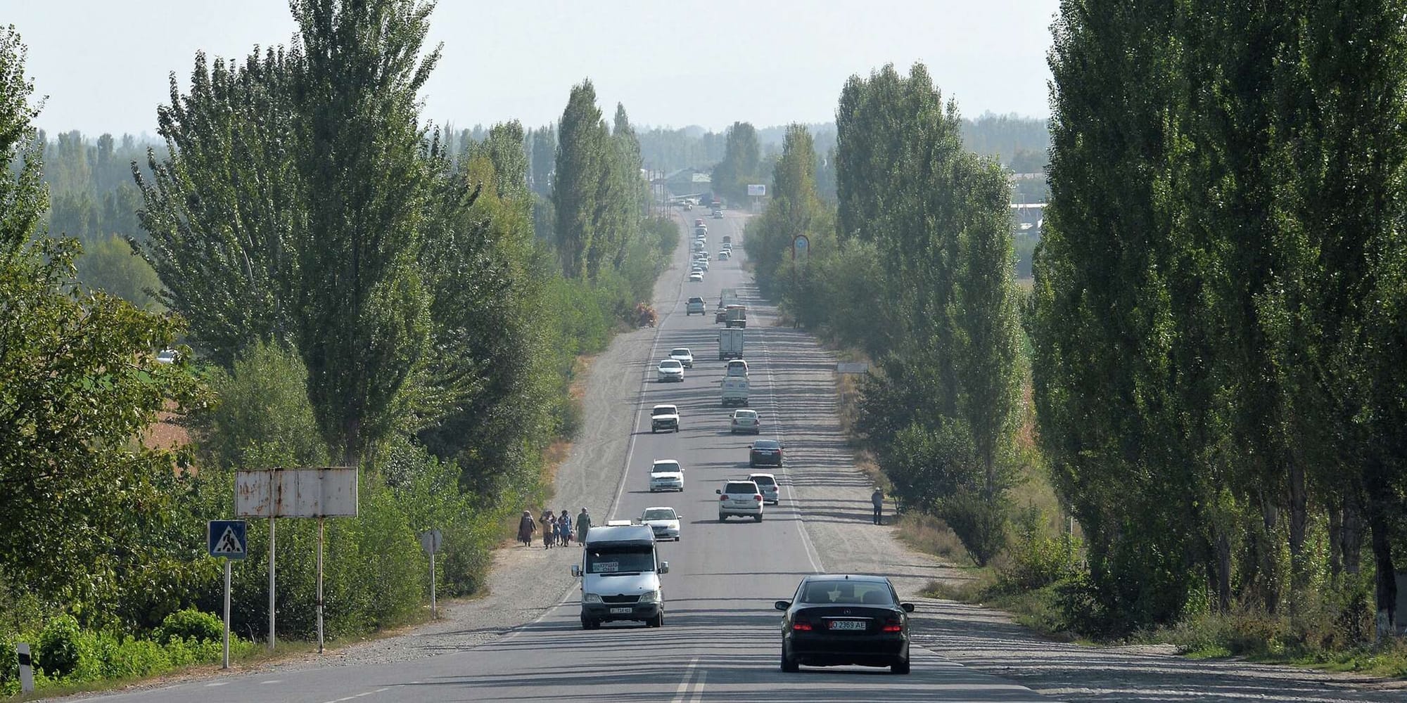 На объездной дороге в Бишкеке переносят трансформаторы — в пяти жилмассивах возможны отключения света